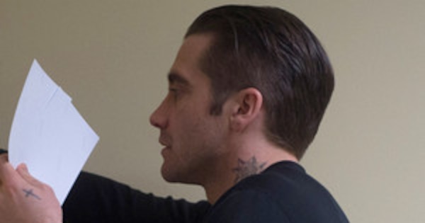 Does Jake Gyllenhaal Have Any Secret Tattoos? | E! News France